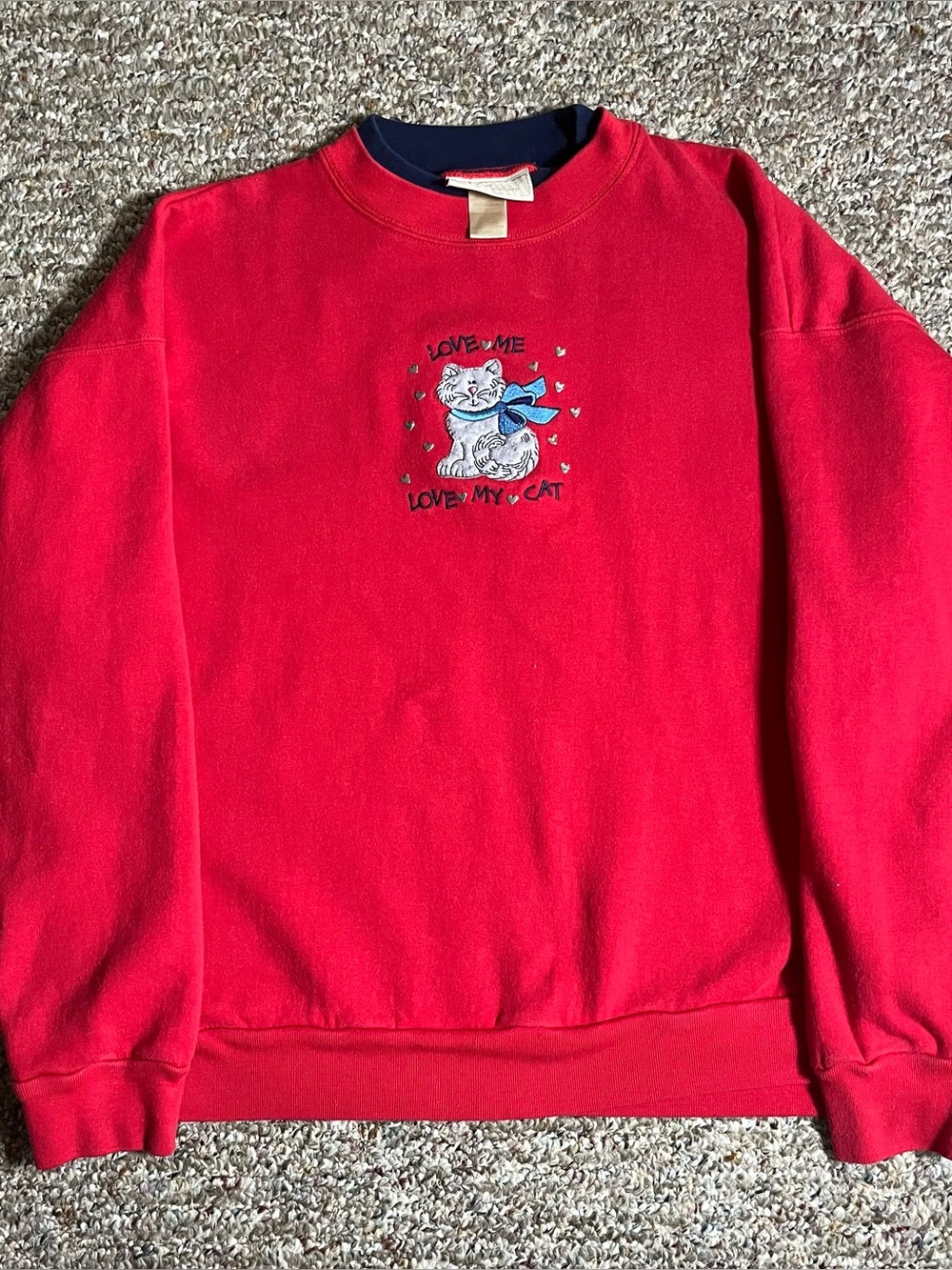 Women’s Love Me Love My Cat Crewneck Size Large